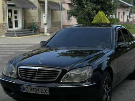 Черный Мерседес С Класс, объемом двигателя 3.2 л и пробегом 350 тыс. км за 5300 $, фото 1 на Automoto.ua