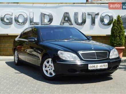 Черный Мерседес С Класс, объемом двигателя 5 л и пробегом 230 тыс. км за 5999 $, фото 1 на Automoto.ua