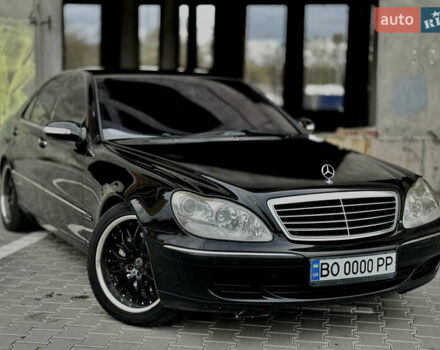 Черный Мерседес С Класс, объемом двигателя 5 л и пробегом 280 тыс. км за 7777 $, фото 1 на Automoto.ua