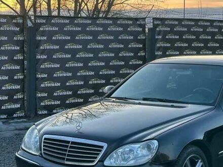 Черный Мерседес С Класс, объемом двигателя 4.97 л и пробегом 363 тыс. км за 6500 $, фото 1 на Automoto.ua
