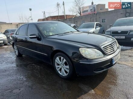 Чорний Мерседес С Клас, об'ємом двигуна 4.27 л та пробігом 300 тис. км за 4500 $, фото 1 на Automoto.ua