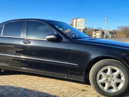 Черный Мерседес С Класс, объемом двигателя 3.2 л и пробегом 304 тыс. км за 8700 $, фото 1 на Automoto.ua