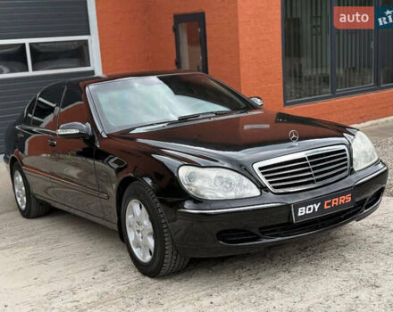 Черный Мерседес С Класс, объемом двигателя 5.51 л и пробегом 112 тыс. км за 13999 $, фото 1 на Automoto.ua