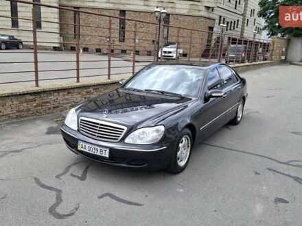 Мерседес С Класс 2004 в Киеве на Automoto.ua Черный Мерседес С Класс, объемом двигателя 3.7 л и пробегом 237 тыс. км за 10000 $, фото 1 на Automoto.ua