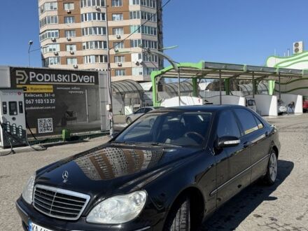 Черный Мерседес С Класс, объемом двигателя 5 л и пробегом 400 тыс. км за 6500 $, фото 1 на Automoto.ua