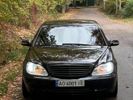 Чорний Мерседес С Клас, об'ємом двигуна 5 л та пробігом 356 тис. км за 6011 $, фото 1 на Automoto.ua