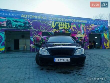 Чорний Мерседес С Клас, об'ємом двигуна 3.72 л та пробігом 281 тис. км за 5900 $, фото 1 на Automoto.ua