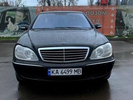 Черный Мерседес С Класс, объемом двигателя 5 л и пробегом 424 тыс. км за 6500 $, фото 1 на Automoto.ua