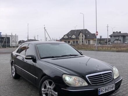 Мерседес С Клас 2004 у Луцьку на Automoto.ua Чорний Мерседес С Клас, об'ємом двигуна 3.2 л та пробігом 335 тис. км за 7500 $, фото 1 на Automoto.ua
