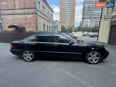 Мерседес С Класс 2005 в Днепре (Днепропетровске) на Automoto.ua Черный Мерседес С Класс, объемом двигателя 5.5 л и пробегом 390 тыс. км за 7000 $, фото 1 на Automoto.ua