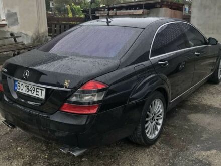 Мерседес С Клас 2005 у Тернополі на Automoto.ua Чорний Мерседес С Клас, об'ємом двигуна 5.5 л та пробігом 330 тис. км за 9000 $, фото 1 на Automoto.ua