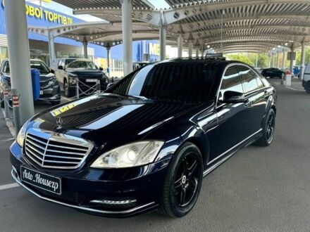 Мерседес С Класс 2006 в Запорожье на Automoto.ua Черный Мерседес С Класс, объемом двигателя 0 л и пробегом 270 тыс. км за 12500 $, фото 1 на Automoto.ua