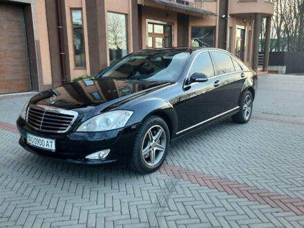 Мерседес С Класс 2006 в Тячеве на Automoto.ua Черный Мерседес С Класс, объемом двигателя 3.5 л и пробегом 204 тыс. км за 12000 $, фото 1 на Automoto.ua
