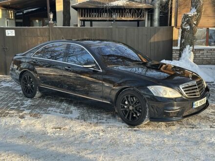 Чорний Мерседес С Клас, об'ємом двигуна 5.5 л та пробігом 298 тис. км за 10000 $, фото 1 на Automoto.ua