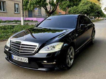Мерседес С Класс 2006 в Красноград на Automoto.ua Черный Мерседес С Класс, объемом двигателя 5.5 л и пробегом 270 тыс. км за 8000 $, фото 1 на Automoto.ua