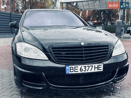 Мерседес С Класс 2006 в Черкассах на Automoto.ua Черный Мерседес С Класс, объемом двигателя 5.5 л и пробегом 206 тыс. км за 10500 $, фото 1 на Automoto.ua