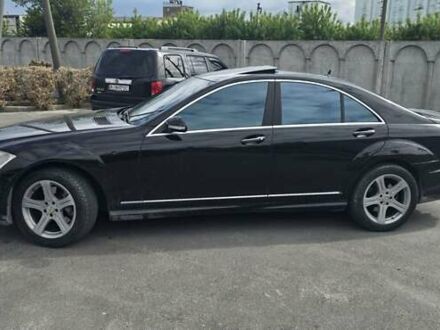 Мерседес С Класс 2006 в Белой Церкве на Automoto.ua Черный Мерседес С Класс, объемом двигателя 5.5 л и пробегом 340 тыс. км за 8300 $, фото 1 на Automoto.ua