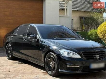 Мерседес С Клас 2006 у Києві на Automoto.ua Чорний Мерседес С Клас, об'ємом двигуна 4.66 л та пробігом 340 тис. км за 11000 $, фото 1 на Automoto.ua