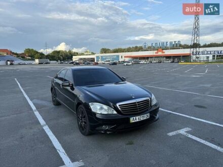 Мерседес С Класс 2007 в Ужгороде на Automoto.ua Черный Мерседес С Класс, объемом двигателя 4.7 л и пробегом 300 тыс. км за 11000 $, фото 1 на Automoto.ua