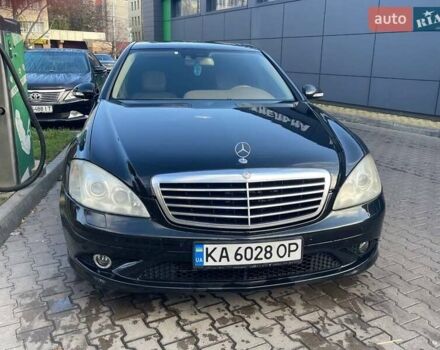 Чорний Мерседес С Клас, об'ємом двигуна 3.5 л та пробігом 340 тис. км за 8450 $, фото 1 на Automoto.ua