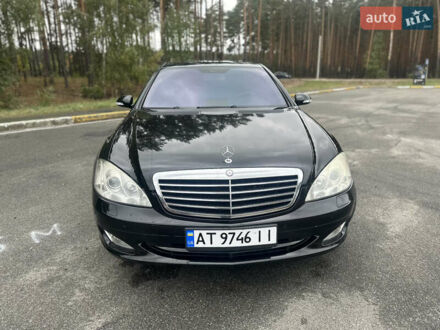Мерседес С Класс 2007 в Киеве на Automoto.ua Черный Мерседес С Класс, объемом двигателя 5.5 л и пробегом 176 тыс. км за 11900 $, фото 1 на Automoto.ua