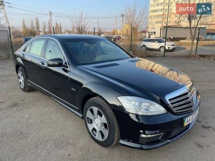 Мерседес С Клас 2007 у Києві на Automoto.ua Чорний Мерседес С Клас, об'ємом двигуна 5.5 л та пробігом 136 тис. км за 50000 $, фото 1 на Automoto.ua