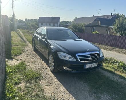 Чорний Мерседес С Клас, об'ємом двигуна 3 л та пробігом 170 тис. км за 6700 $, фото 1 на Automoto.ua