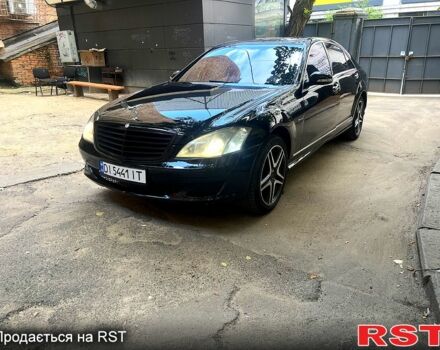 Чорний Мерседес С Клас, об'ємом двигуна 5.5 л та пробігом 320 тис. км за 9200 $, фото 1 на Automoto.ua