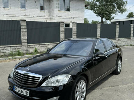 Мерседес С Класс 2007 в Киеве на Automoto.ua Черный Мерседес С Класс, объемом двигателя 4.66 л и пробегом 209 тыс. км за 10999 $, фото 1 на Automoto.ua