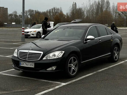 Чорний Мерседес С Клас, об'ємом двигуна 2.99 л та пробігом 208 тис. км за 12500 $, фото 1 на Automoto.ua