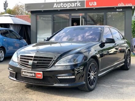 Мерседес С Класс 2007 в Виннице на Automoto.ua Черный Мерседес С Класс, объемом двигателя 4 л и пробегом 282 тыс. км за 10790 $, фото 1 на Automoto.ua