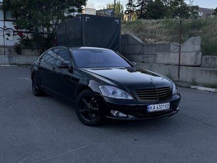 Мерседес С Клас 2007 у Запоріжжя на Automoto.ua Чорний Мерседес С Клас, об'ємом двигуна 4.7 л та пробігом 260 тис. км за 8900 $, фото 1 на Automoto.ua