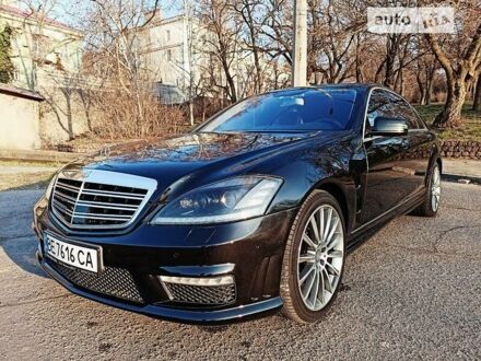 Мерседес С Класс 2008 в Николаеве на Automoto.ua Черный Мерседес С Класс, объемом двигателя 4 л и пробегом 240 тыс. км за 19500 $, фото 1 на Automoto.ua