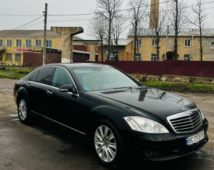 Черный Мерседес С Класс, объемом двигателя 2.99 л и пробегом 396 тыс. км за 12500 $, фото 1 на Automoto.ua