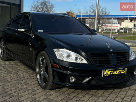 Черный Мерседес С Класс, объемом двигателя 6.21 л и пробегом 205 тыс. км за 18800 $, фото 1 на Automoto.ua