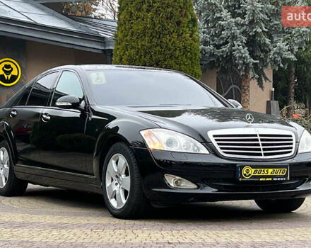 Чорний Мерседес С Клас, об'ємом двигуна 3.5 л та пробігом 245 тис. км за 13750 $, фото 1 на Automoto.ua