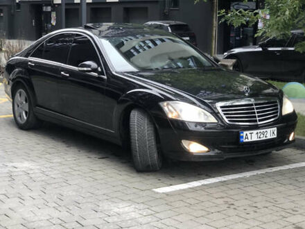 Мерседес С Клас 2009 у Івано-Франківську на Automoto.ua Чорний Мерседес С Клас, об'ємом двигуна 2.99 л та пробігом 298 тис. км за 11000 $, фото 1 на Automoto.ua