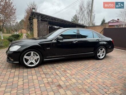 Чорний Мерседес С Клас, об'ємом двигуна 5.51 л та пробігом 190 тис. км за 22000 $, фото 1 на Automoto.ua