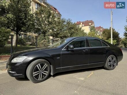 Мерседес С Класс 2009 в Харькове на Automoto.ua Черный Мерседес С Класс, объемом двигателя 3 л и пробегом 118 тыс. км за 24990 $, фото 1 на Automoto.ua