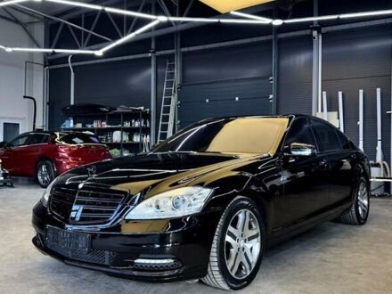 Мерседес С Класс 2009 в Львове на Automoto.ua Черный Мерседес С Класс, объемом двигателя 5.5 л и пробегом 127 тыс. км за 17200 $, фото 1 на Automoto.ua