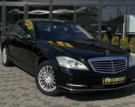Чорний Мерседес С Клас, об'ємом двигуна 3 л та пробігом 455 тис. км за 16550 $, фото 1 на Automoto.ua
