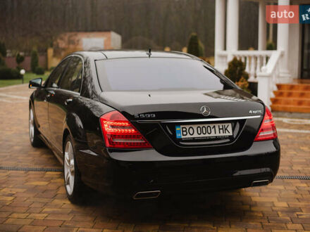 Черный Мерседес С Класс, объемом двигателя 5.46 л и пробегом 70 тыс. км за 30000 $, фото 1 на Automoto.ua