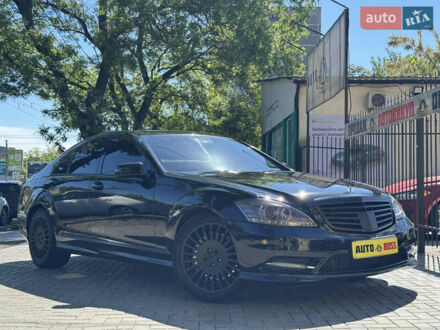 Мерседес С Класс 2011 в Николаеве на Automoto.ua Черный Мерседес С Класс, объемом двигателя 2.99 л и пробегом 279 тыс. км за 17499 $, фото 1 на Automoto.ua