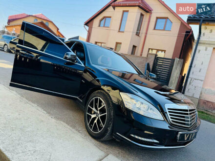 Мерседес С Класс 2011 в Тячеве на Automoto.ua Черный Мерседес С Класс, объемом двигателя 3 л и пробегом 250 тыс. км за 19550 $, фото 1 на Automoto.ua