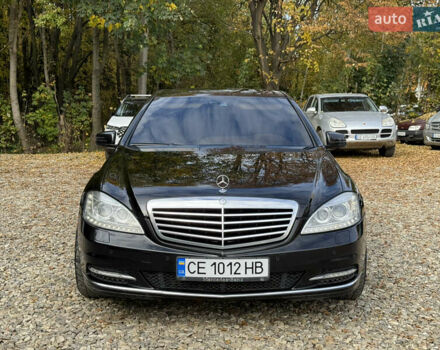 Чорний Мерседес С Клас, об'ємом двигуна 3 л та пробігом 337 тис. км за 19900 $, фото 1 на Automoto.ua