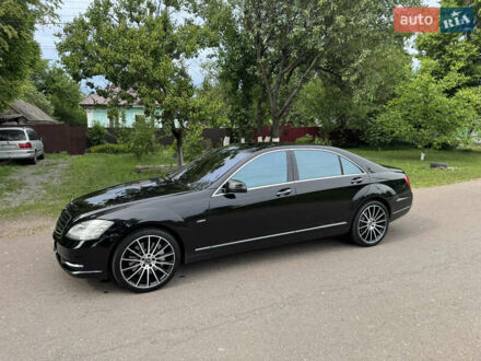 Мерседес С Класс 2011 в Чернигове на Automoto.ua Черный Мерседес С Класс, объемом двигателя 4.66 л и пробегом 288 тыс. км за 15900 $, фото 1 на Automoto.ua