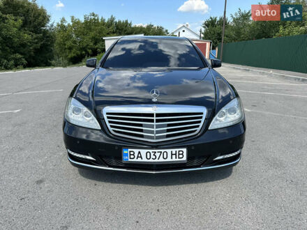Мерседес С Класс 2012 в Александрие на Automoto.ua Черный Мерседес С Класс, объемом двигателя 2.99 л и пробегом 258 тыс. км за 21500 $, фото 1 на Automoto.ua