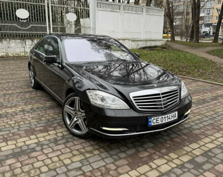 Черный Мерседес С Класс, объемом двигателя 2.99 л и пробегом 286 тыс. км за 22000 $, фото 1 на Automoto.ua