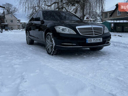 Чорний Мерседес С Клас, об'ємом двигуна 2.14 л та пробігом 280 тис. км за 18500 $, фото 1 на Automoto.ua