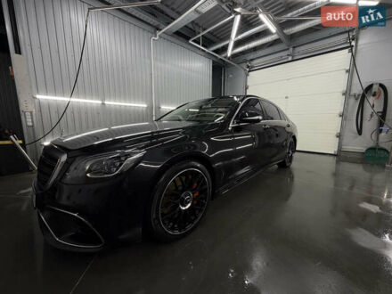 Черный Мерседес С Класс, объемом двигателя 4.66 л и пробегом 76 тыс. км за 45999 $, фото 1 на Automoto.ua